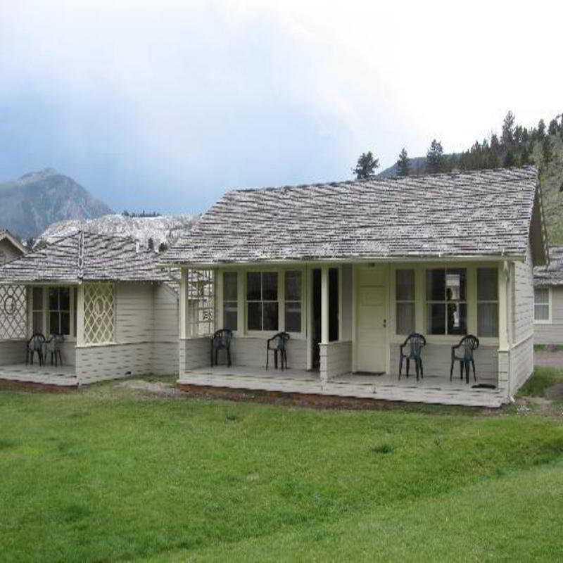 Mammoth Hot Springs Hotel Buitenkant foto
